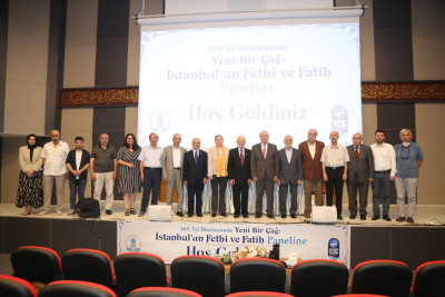 Eyüpsultan'da İstanbul'un Fethi Ve Fatih paneli düzenlendi