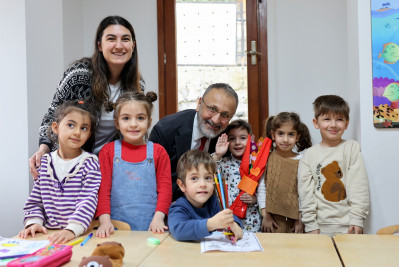 Başkan Mithat Bülent Özmen İslambey'de Yeni Açılan Çocuk Etkinlik Merkezi'ni ziyaret etti