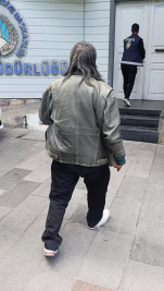 Dilencinin üzerinden çıkan para hayrete düşürdü