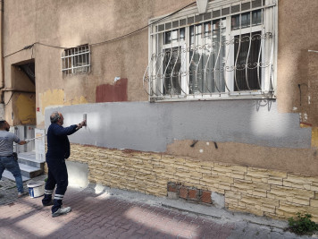 Fen İşleri Ekipleri Yaz mesaisine hız kesmeden devam ediyor