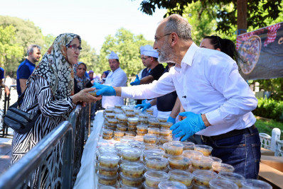 Eyüpsultan Belediyesi'nden Muharrem Ayında Aşure İkramı