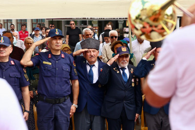 Eyüpsultan'da 30 Ağustos'a özel anlamlı İstiklal Yürüyüşü