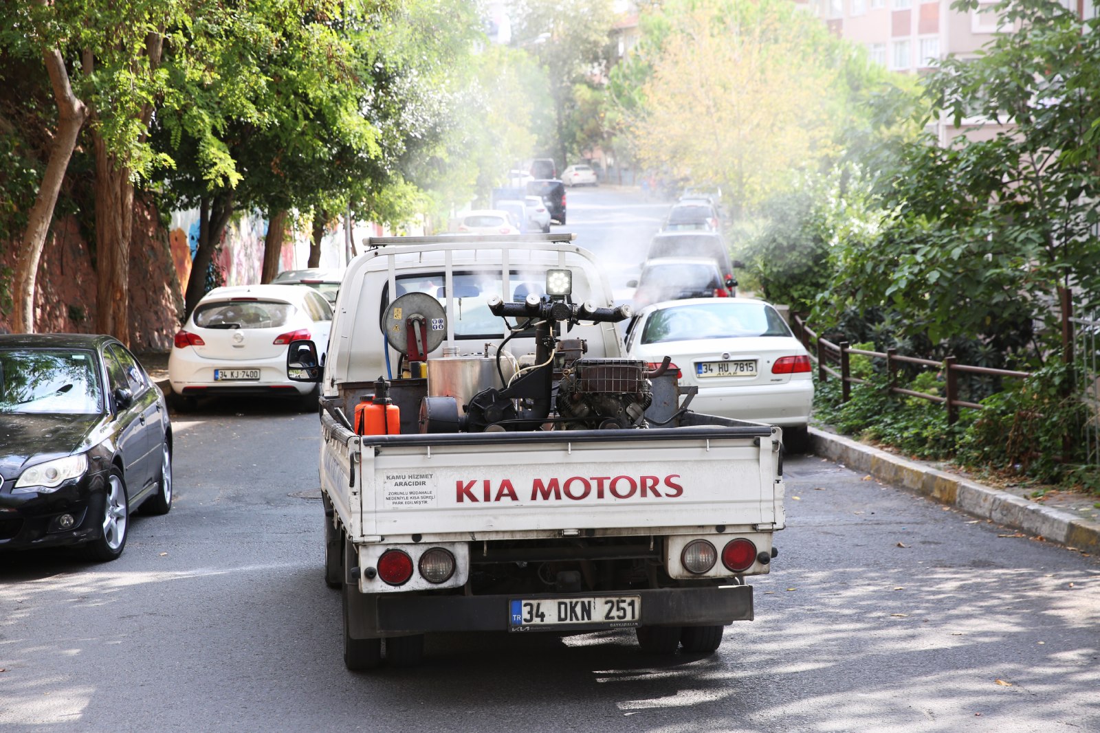 İlaçlama çalışmaları aralıksız devam ediyor