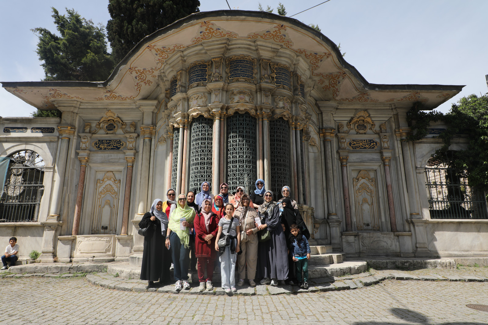Eyüpsultanlı annelere tarih ve maneviyat dolu bir yolculuk Eyüpsultanlı annelere tarih ve maneviyat dolu bir yolculuk