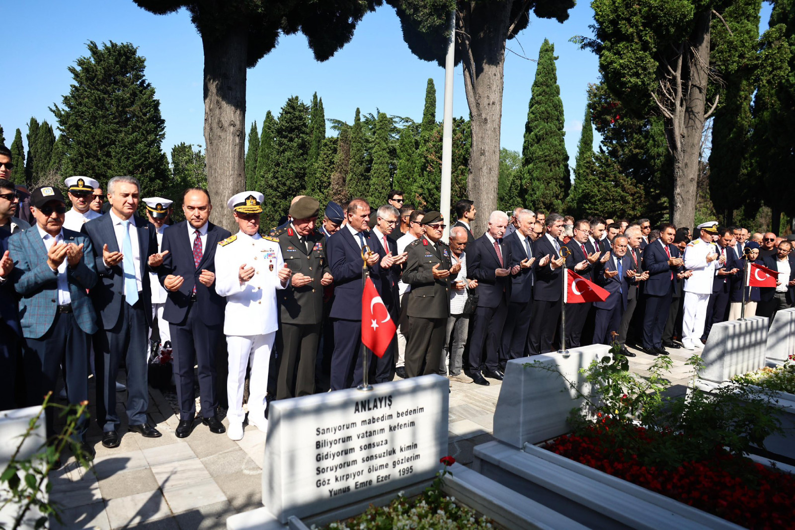 15 Temmuz Şehitleri dualarla anıldı 15 Temmuz Şehitleri dualarla anıldı