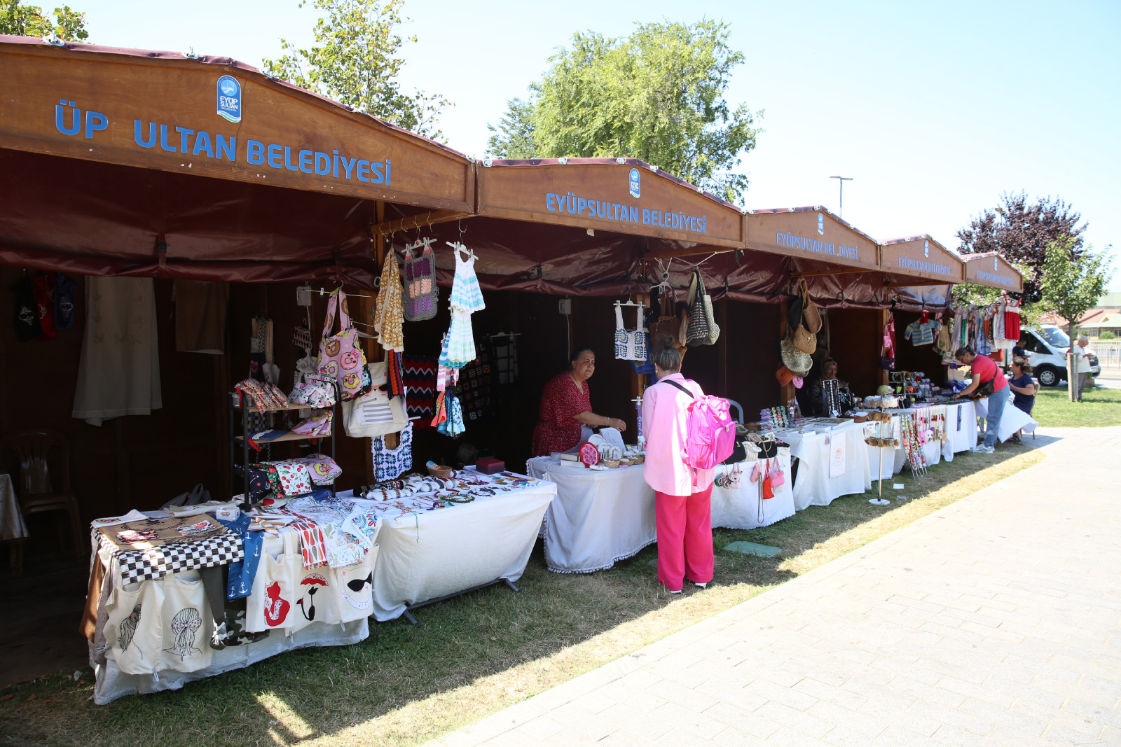 Kadınların emeği Eyüpsultan'ın değeri oluyor