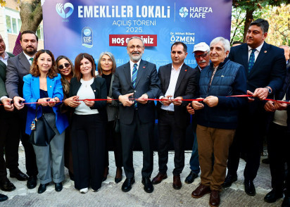 Emekliler Lokali Hafıza Kafe açıldı
