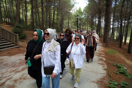 Eyüpsultan'da Sonbaharın ilk adımı doğa yürüyüşüyle atıldı
