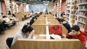 Alibeyköy Erdoğan Demirören Kütüphanemiz gençlerin ilgi odağı